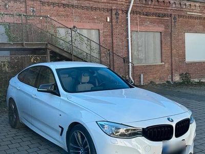Gebraucht BMW 325 M Sport 218 PS (160 kW) 2015 Weiß Limousine
