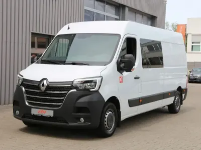 Gebraucht Renault Master 179 PS (131 kW) 2022 Weiß Van / Kleinbus