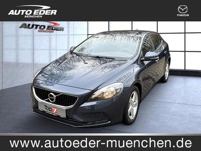 Gebraucht Volvo V40 Kinetic 152 PS (111 kW) 2018 Blau Kombi