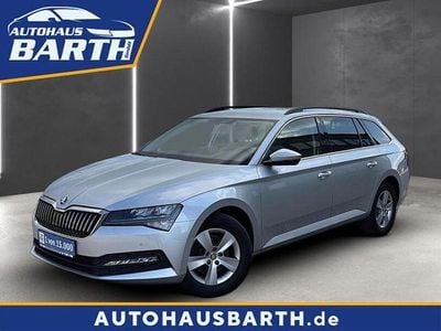 Gebraucht Skoda Superb 150 PS (110 kW) 2022 Brilliantsilber metallic (metallic) Kombi
