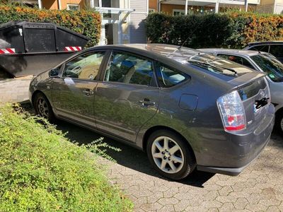 gebraucht Toyota Prius für Schrauber! TÜV abgelaufen