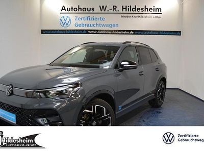 Gebraucht VW Tiguan R-line 150 PS (110 kW) 2025 Grau SUV