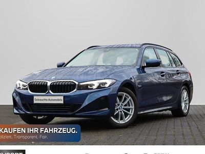 Gebraucht BMW 320e Shadowline 204 PS (150 kW) 2022 Phytonicblau Kombi