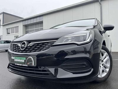 Onyx schwarz Gebraucht 2021 Opel Astra Business Kombi | 10.860 € (Teuer)