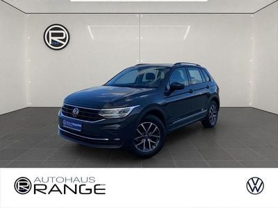 Gebraucht VW Tiguan Life 131 PS (96 kW) 2022 Grau SUV