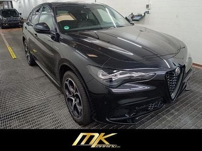 Nero vulcano, metall Gebraucht 2024 Alfa Romeo Stelvio Veloce SUV | 39.989 € (Fairer Preis)