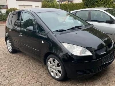 Gebraucht Mitsubishi Colt 99 PS (72 kW) 2006 Schwarz Kleinwagen