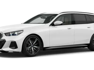 Gebraucht BMW 520 Comfort Edition 208 PS (152 kW) 2026 Weiß Kombi