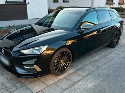 Gebraucht Seat Leon FR 150 PS (110 kW) 2022 Schwarz Kombi