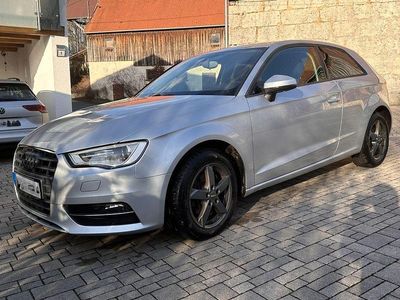 Gebraucht Audi A3 Attraction 150 PS (110 kW) 2014 Silber Limousine