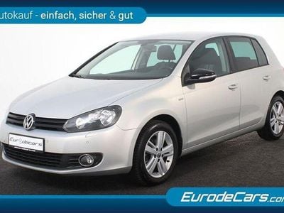 Gebraucht VW Golf VII Match 105 PS (77 kW) 2012 Grau Limousine