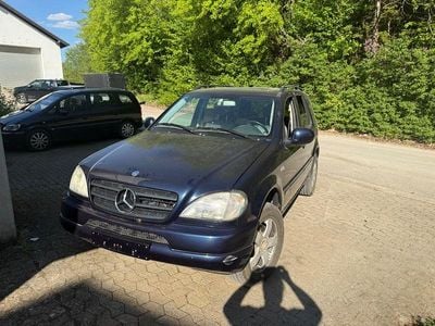 Mercedes ML430