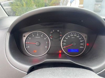Grau Gebraucht 2012 Hyundai i20 Classic Kleinwagen | 3.100 € (Guter Preis)