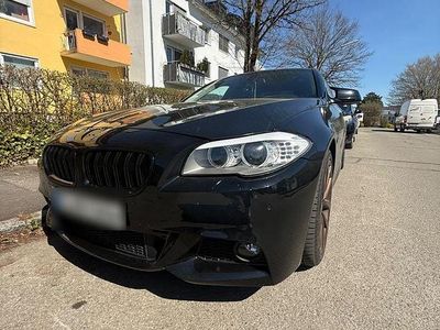 Gebraucht BMW 530 M Sport 258 PS (189 kW) 2011 Schwarz Limousine