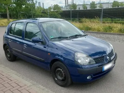 Gebraucht Renault Clio II 58 PS (42 kW) 2001 Blau Kleinwagen