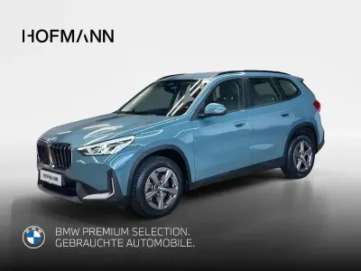 Gebraucht BMW X1 Shadowline 156 PS (114 kW) 2023 Cape york grün metallic SUV