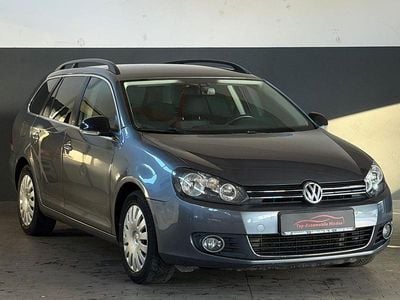 Usata VW Golf VII Style 105 CV (77 kW) 2012 Grigio Station wagon