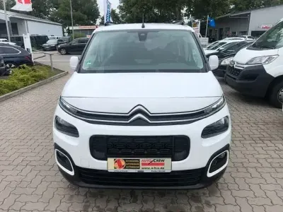 Gebraucht Citroën Berlingo Feel 131 PS (96 kW) 2019 Weiß Van / Kleinbus