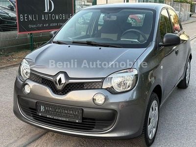 Gebraucht Renault Twingo Life 69 PS (50 kW) 2017 Grau Kleinwagen