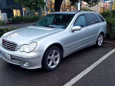 Mercedes C180