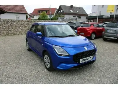 Nowe Suzuki Swift Club 83 KM (61 kW) 2025 Niebieski Hatchback