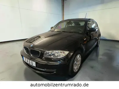 Używany BMW 116 Advantage 122 KM (89 kW) 2009 Czarny Hatchback