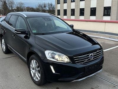 Schwarz Gebraucht 2016 Volvo XC60 Summum SUV | 18.500 € (Fairer Preis)