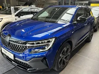 Usata Renault Austral Iconic Esprit Alpine 200 CV (147 kW) 2024 Blu SUV