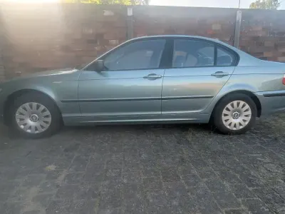 Gebraucht BMW 318 143 PS (105 kW) 2000 Blau Limousine
