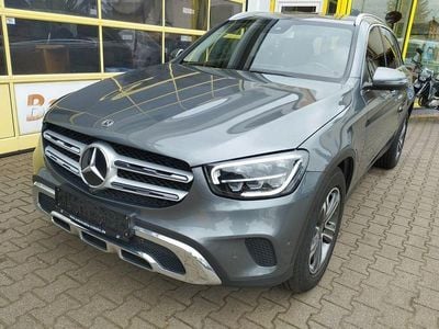Mercedes GLC300