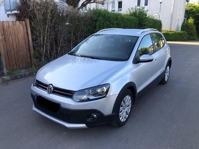 Second-hand VW Polo Cross 105 CP (77 kW) 2012 Argintiu Hatchback