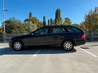 Mercedes C200