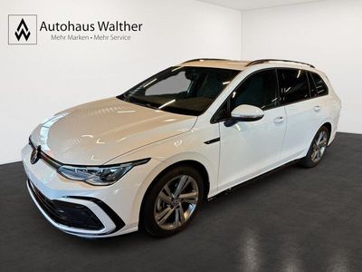 Gebraucht VW Golf VIII R-line 150 PS (110 kW) 2022 Weiß Kombi