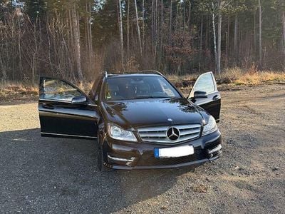 Schwarz Gebraucht 2012 Mercedes C180 Avantgarde Kombi | 10.900 € (Fairer Preis)