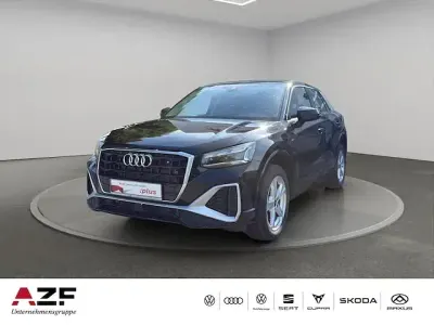 Gebraucht Audi Q2 S-Line 150 PS (110 kW) 2025 Mythosschwarz metallic SUV