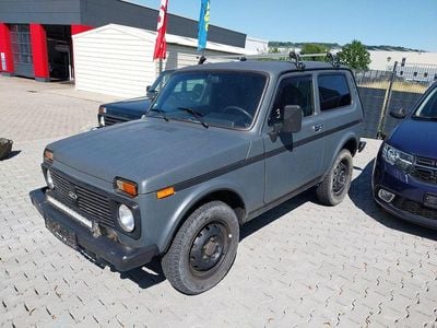 Lada niva
