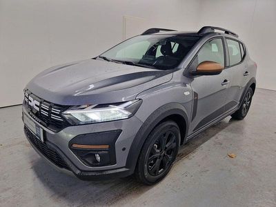 Neu Dacia Sandero Extreme 101 PS (74 kW) 2025 Grau Limousine