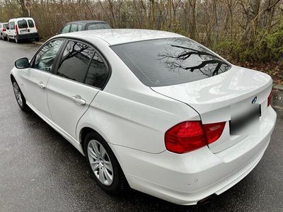 gebraucht BMW 320 i e90 Facelift pdc tüv/25