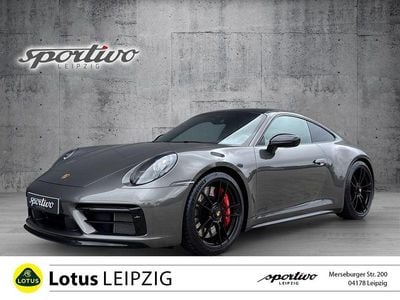 Porsche 911 Carrera 4 GTS