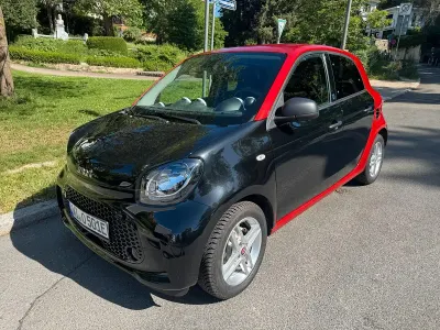 Gebraucht Smart ForFour Electric Drive 60 kW (82 PS) 2020 Schwarz Kleinwagen