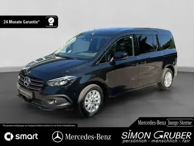 Gebraucht Mercedes T180 Progressive 131 PS (96 kW) 2025 Schwarz Van / Kleinbus