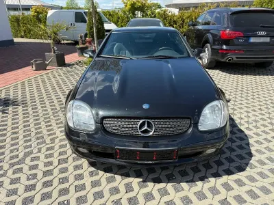 Gebraucht Mercedes SLK200 163 PS (119 kW) 2001 Schwarz Cabrio