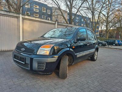 Second-hand Ford Fusion 75 CP (55 kW) 2007 Albastru Hatchback