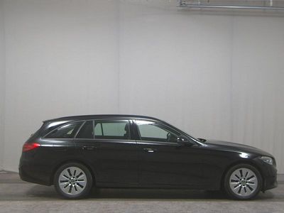 Gebraucht Mercedes C200 186 PS (136 kW) 2023 Schwarz Limousine