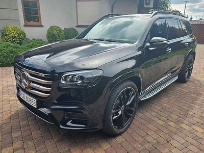 Gebraucht Mercedes GLS450 367 PS (269 kW) 2024 Schwarz SUV