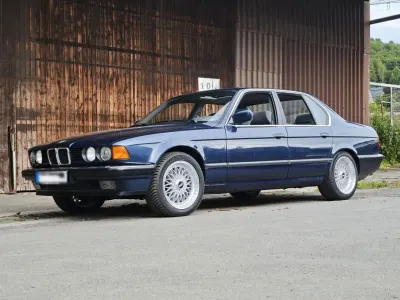 Gebraucht BMW 730 Basis 188 PS (138 kW) 1992 Blau Limousine