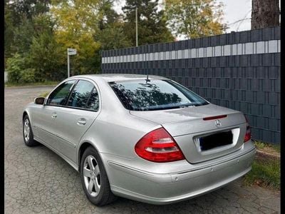 Mercedes E240