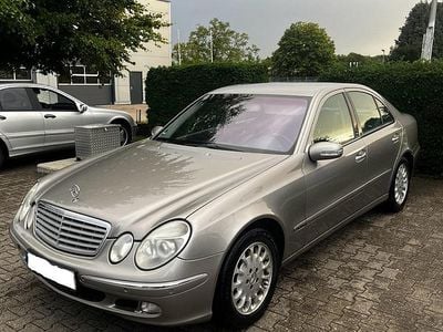 Mercedes E280