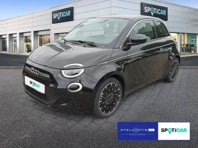 Gebraucht Fiat 500e La Prima 86 kW (118 PS) 2023 Schwarz Limousine