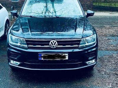 Gebraucht VW Tiguan Sound 150 PS (110 kW) 2017 Schwarz SUV